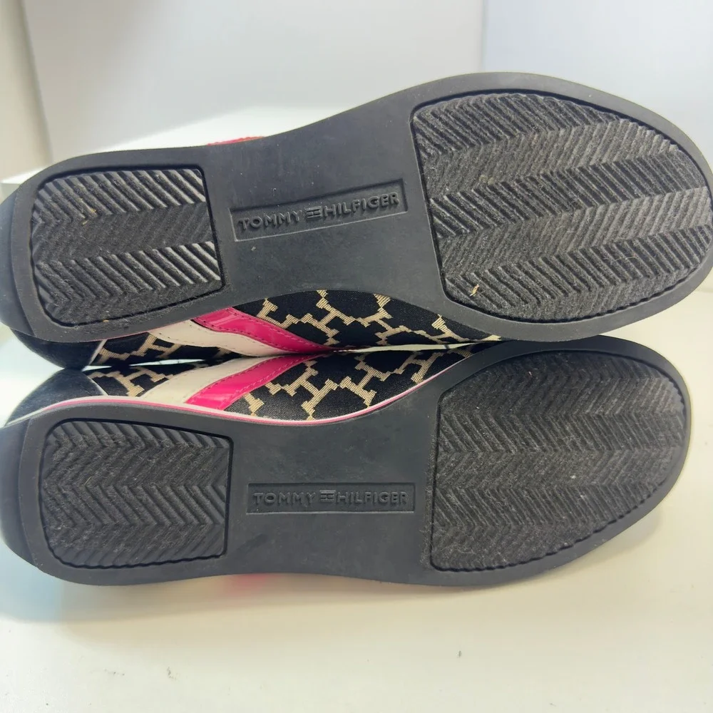 Tommy Hilfiger TWPRINCESS Sneakers Womens 7M Black Pink Monogram Logo Lace Up